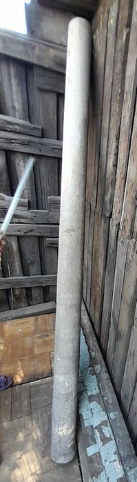 Две трубы асбестовоцементные
