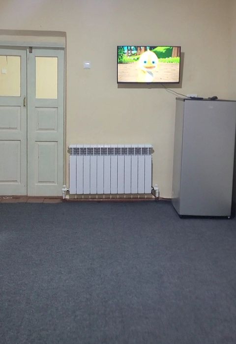 Bezmakler Arzon kvartira (2ta xona) ijaraga beriladi