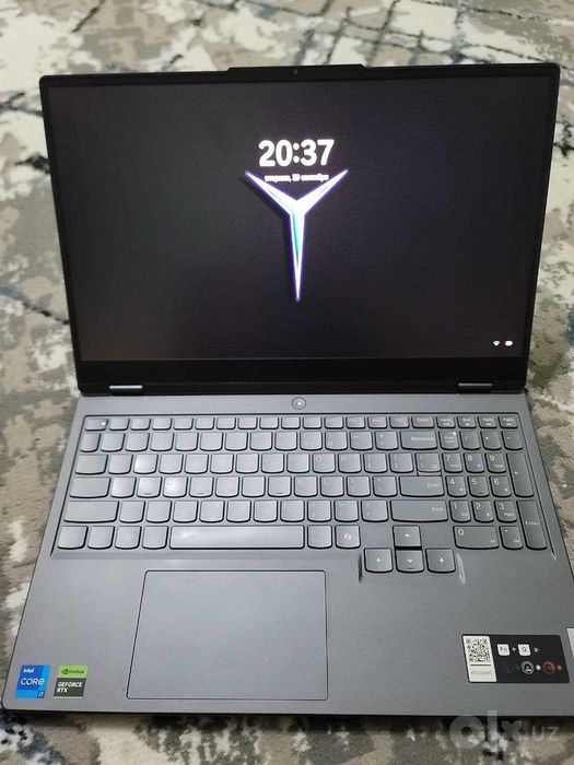 Lenovo Legion 5 RTX 4060 / i7-13650HX / 24GB / 1TB SSD