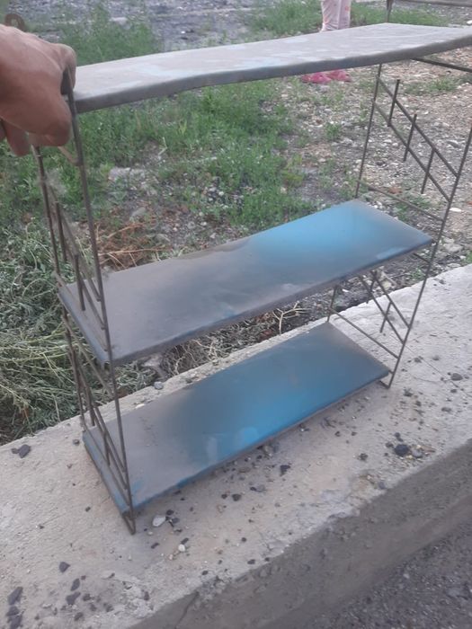 Продам полки железные советские