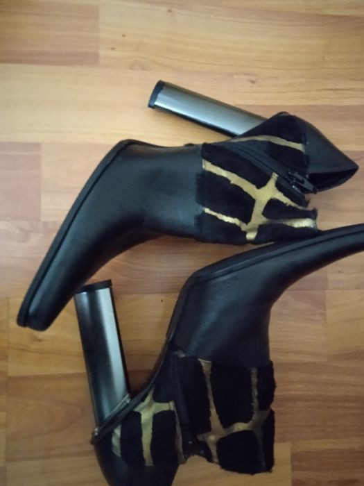 Кожаная обувь 37 на узкую ножку Италия ,новые!