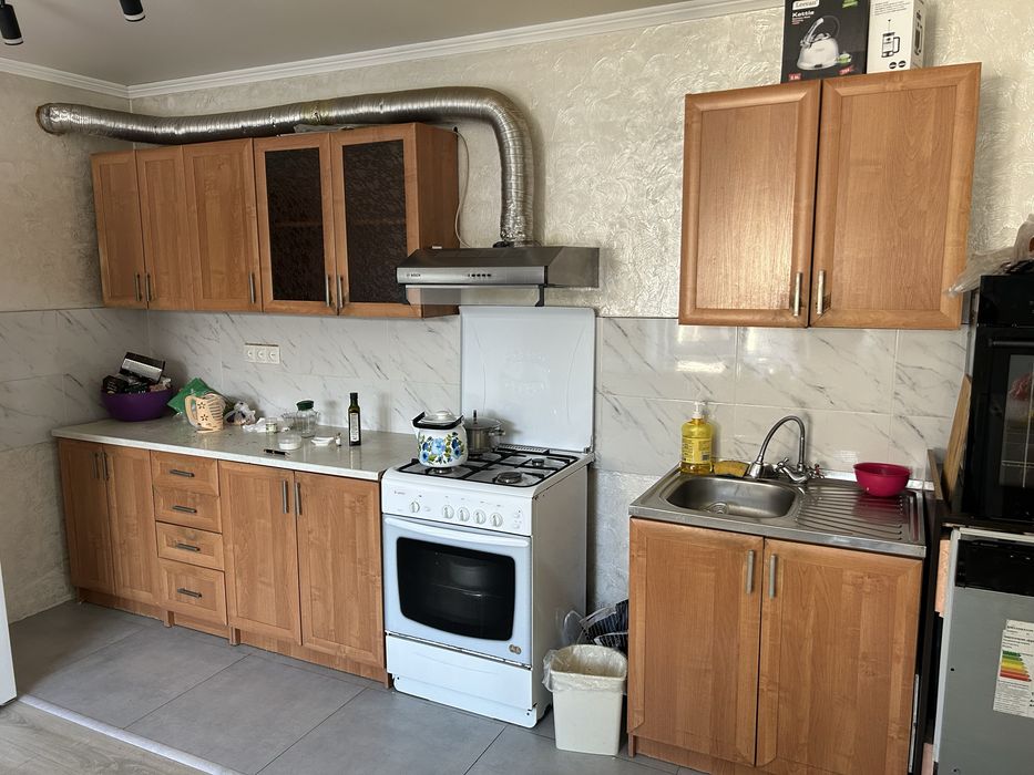 Продам кухоный скаш