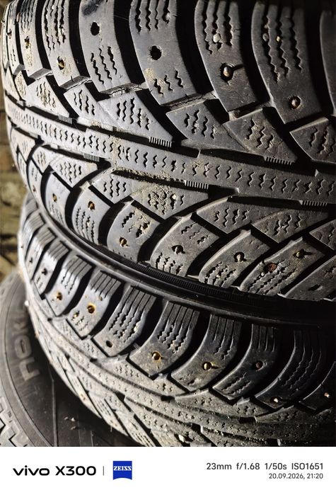 Продам 2 баллона r14 185/65