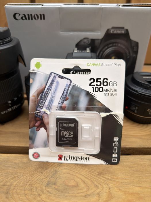 Фотоаппарат Canon EOS 250D