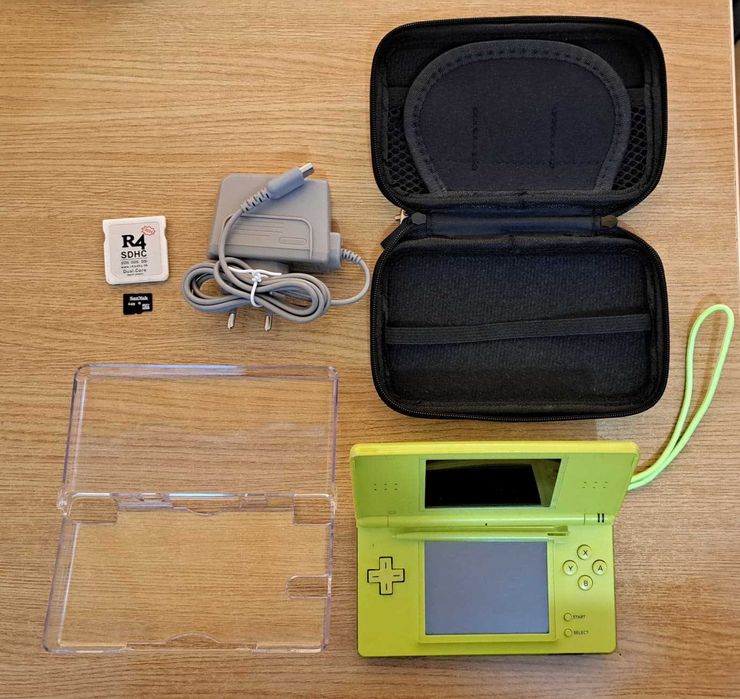 Nintendo DS Lite Lime Green modat