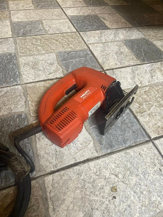 Ferăstrău pendular  HILTI  WSJ  750-ET ca și nou