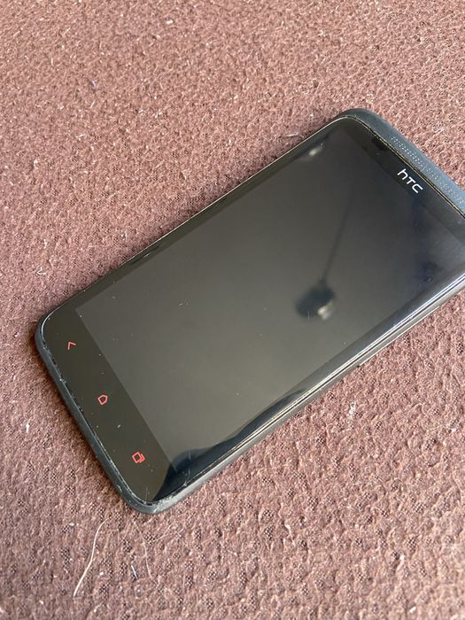 Телефон HTC One X +