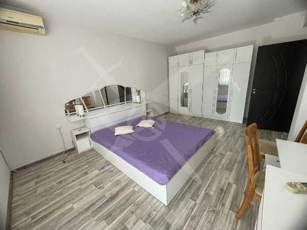 Дава се под наем Тристаен апартамент в Пловдив, Кючук Париж - 126 кв.м за 548.25 € - Снимка #3