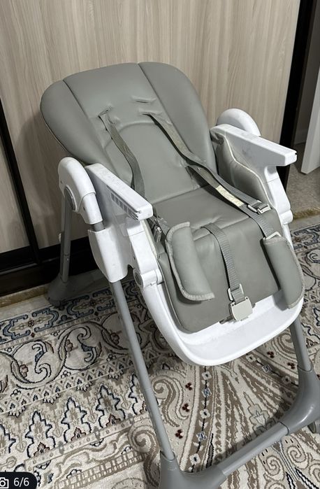 Стульчик для кормления в отличном состоянии.