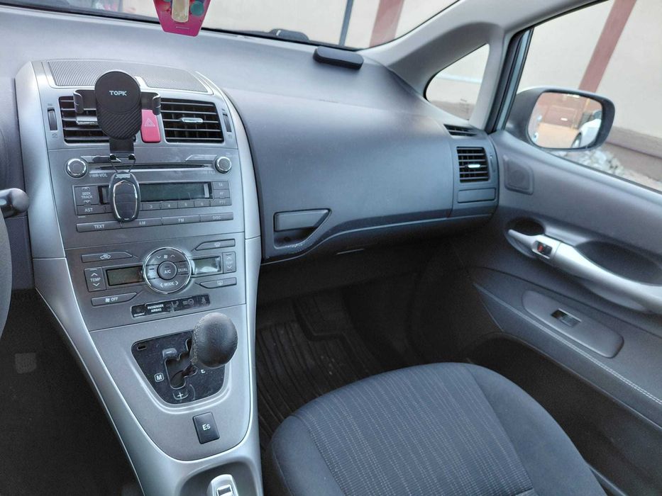 Toyota Auris 1.4 Diesel automata