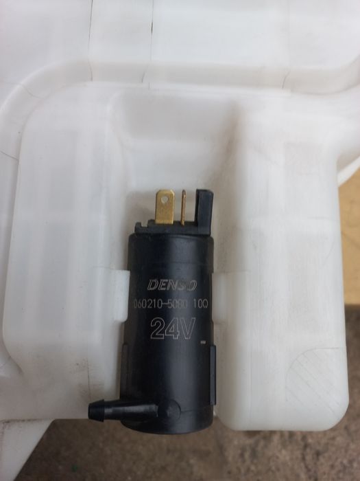 Продам полик митсубиси кантер.