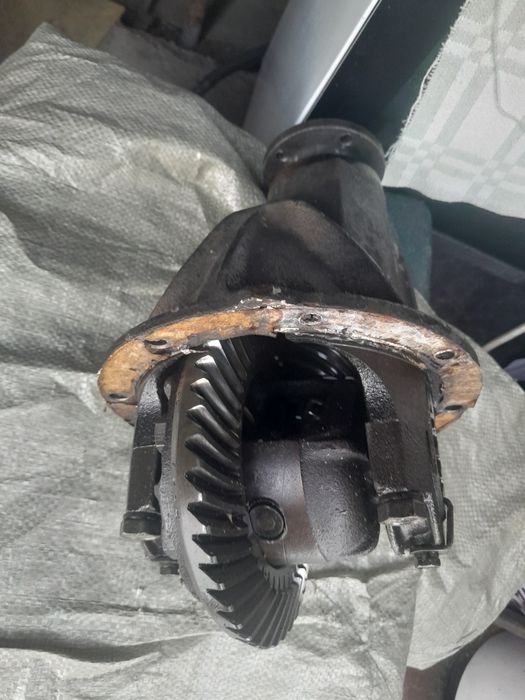 Продам редуктор заднего моста 2106