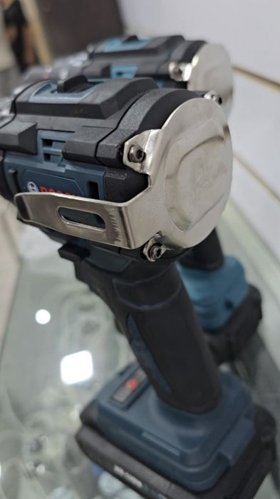 Shurpovyort bezshotka yangi. Шурповёрт бесщеточный новый