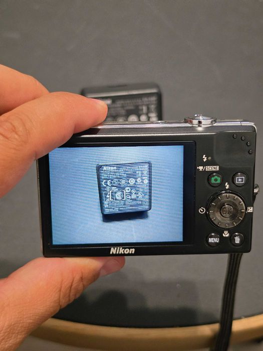 Aparat foto digital compact Nikon Coolpix S640 12.2MP 5xZoom