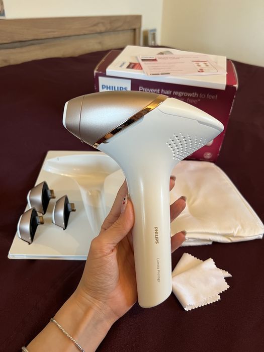 Фотоепилатор IPL Philips Lumea Prestige с 4 приставки BRI956/00