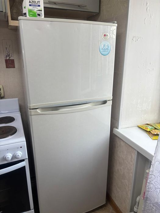 Продам холодильник