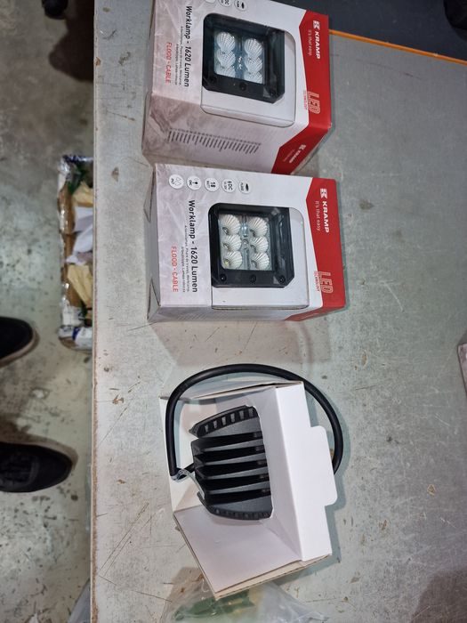 Proiectoare combina fendt claas toată gama preț 296 lei bucata tel 075