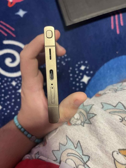 S24 ultra Telefon Nou Nu are nici un Defect telefonul este impecabil