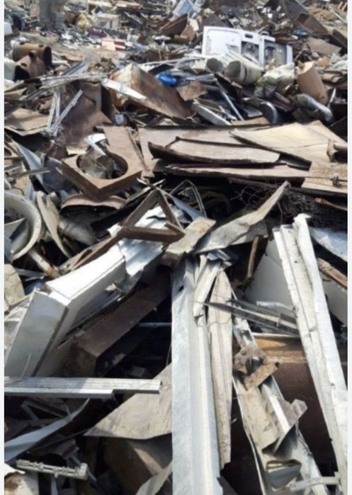 Makulatura Metallom Temir Paxta Oqqogoz Kitob Bumaga olamiz