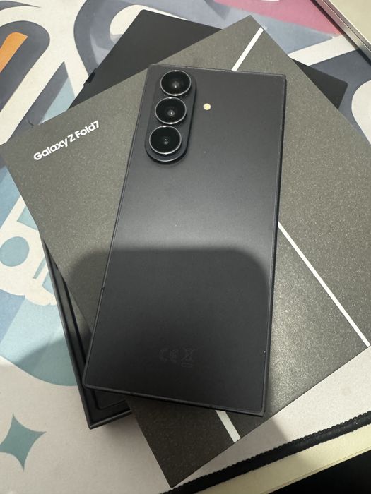 Samsung galaxy z fold 7