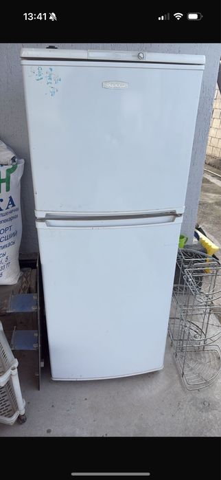 Холодильник в отл