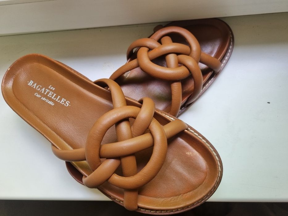 Летняя обувь  из кожи