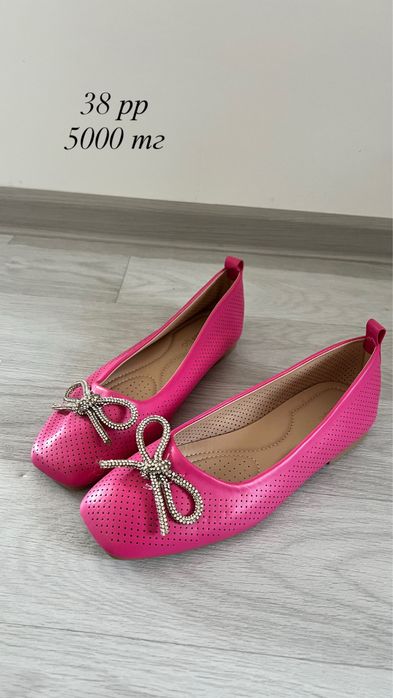 Женская обувь разные