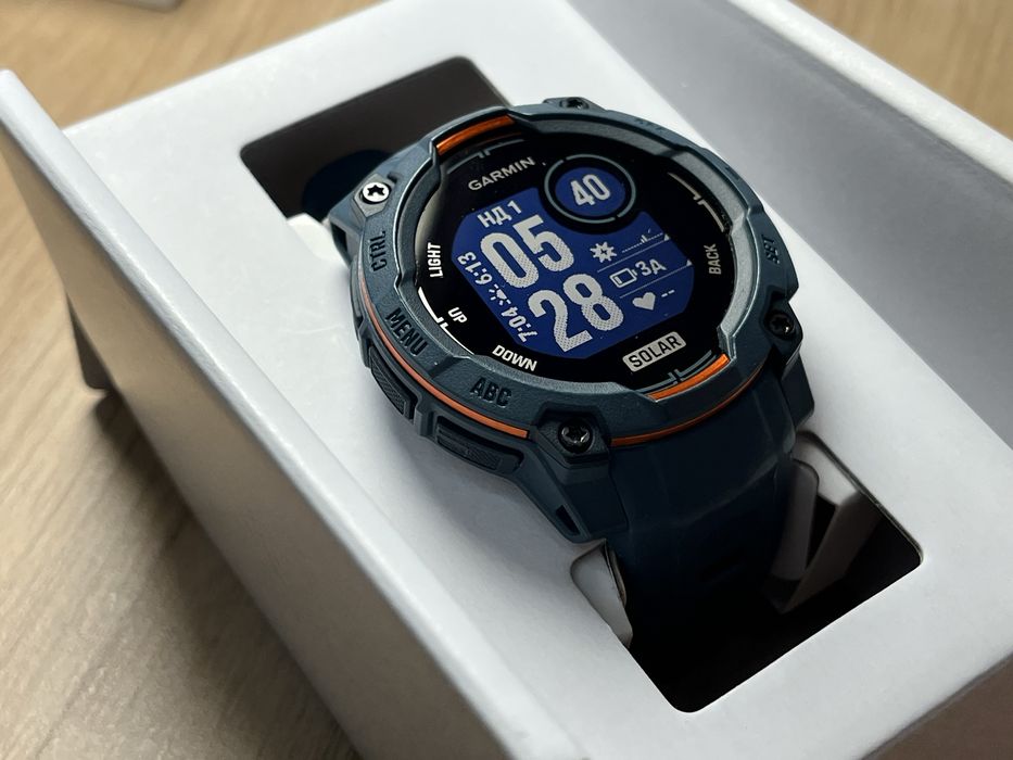 Garmin Instinct 3 Solar 45mm Перфектен