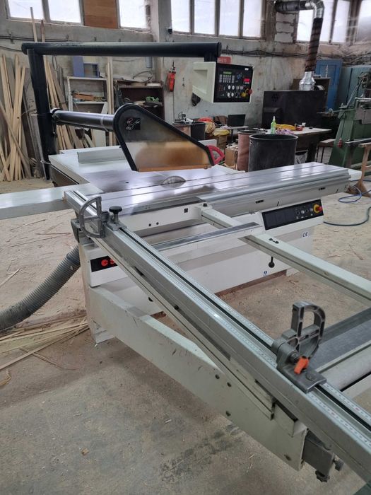 Форматно разкройващ циркуляр SCM Si400Е