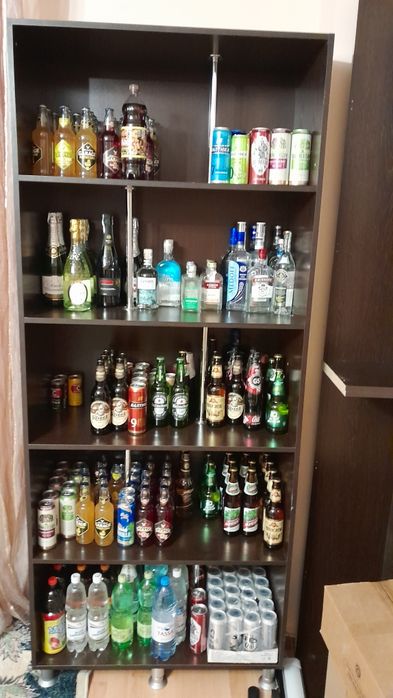 Продам мебель для магазина