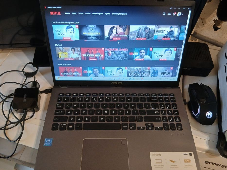 Laptop ASUS X509MA cu procesor Intel Pentium Silver N5030, 15.6", HD,