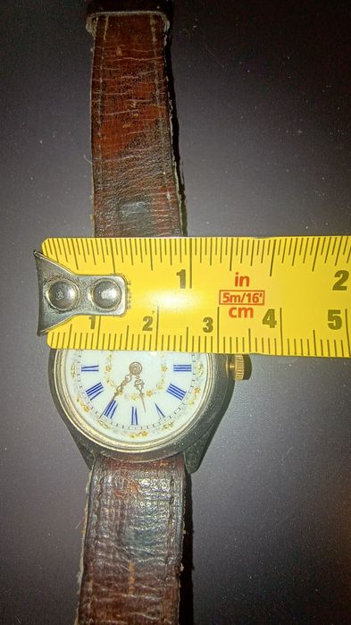 Ceas de mână Vintage / Trench Watch (posibil cca. 1910-1920) - Cadran Email, Funcțional