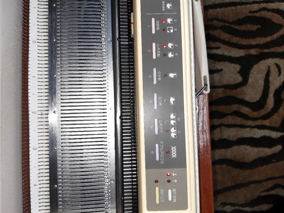 Вязальная машина Silver reed sk 580