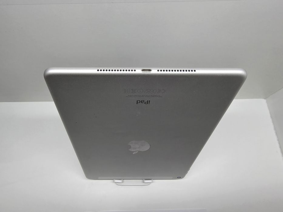 iPad gen 2 Cellular + Wifi Sanatate baterie 91%