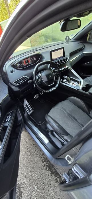 Peugeot 5008 GT Line 1.5 131 CP An 2018 7Locuri