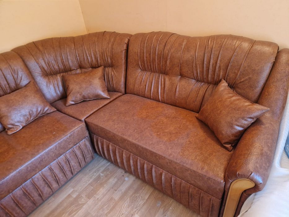 Canapea + 2 fotolii+masă cafea