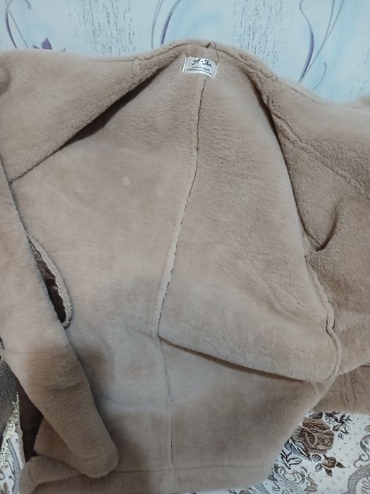 Продам натуральная дубленка женская