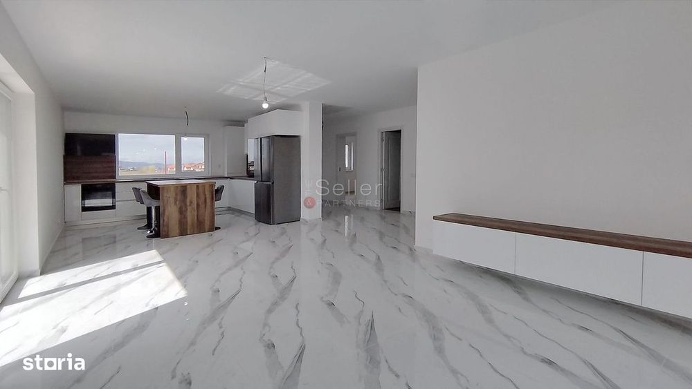 Vila Construtie Noua- Sampetru