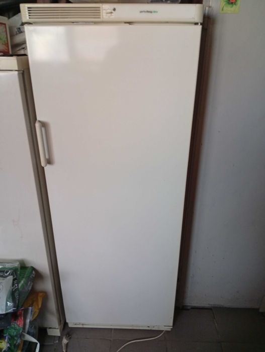 Хладилник привилег