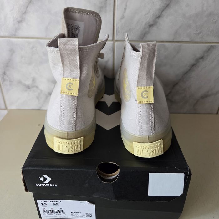 Converse Chuck Taylor All Star CX Explore Hi