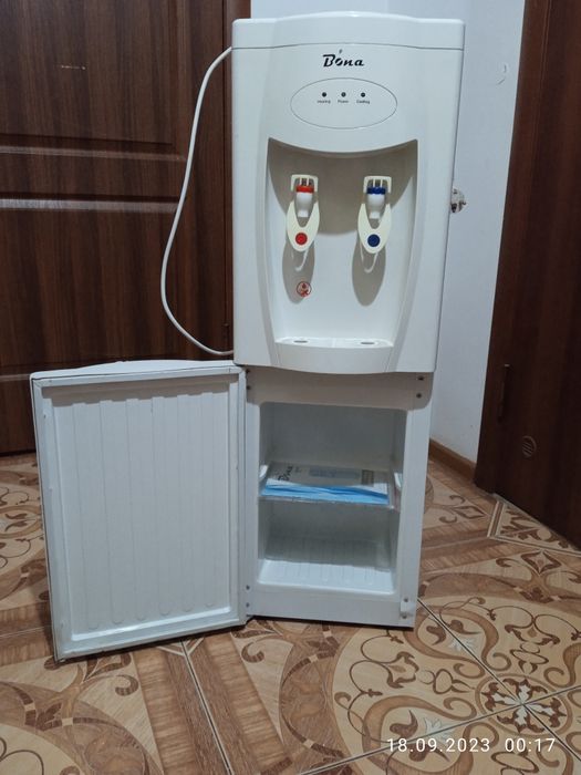 Продам кулер для воды, диспенсер
