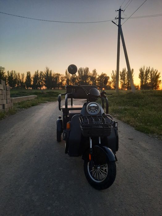 Трицикл сатылады.
