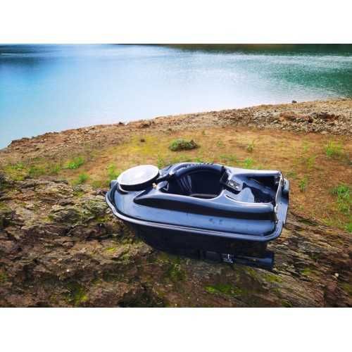 Лодка за захранка Boatman Actor 2021 обновена