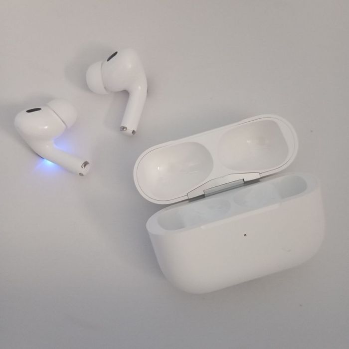 Наушники AirPods Pro 2