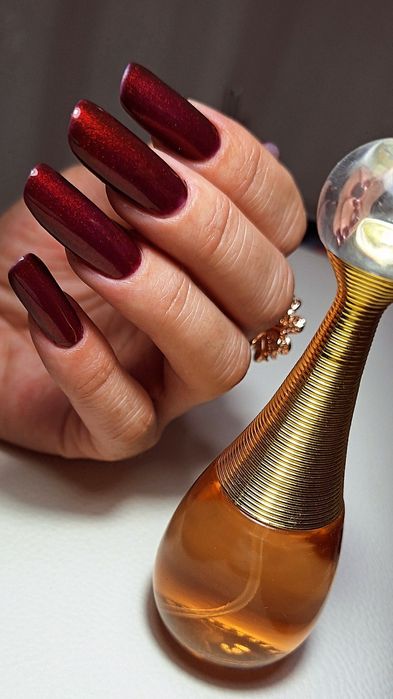 Manichiură-pedichiură-Unghii slim