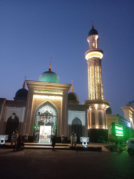 Сотилади метро Новза олдида 3 сотих ховли жой