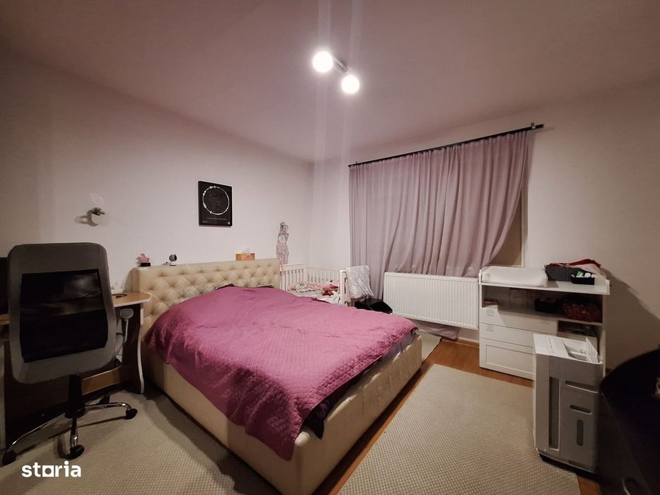 Apartament cu 3 camere, 78 mp, balcon, zona Stadionului