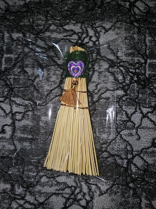 Ръчно изработени сувенири