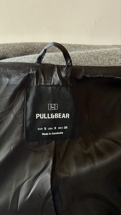 Сиво дамско палто Pull&Bear, размер S (36) – като ново