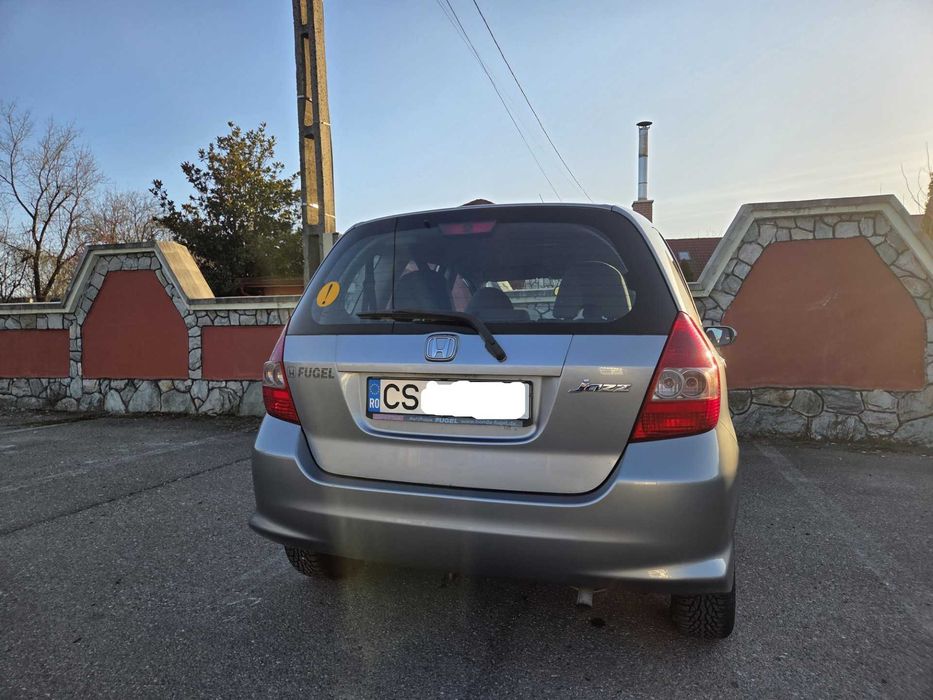 Vand Honda Jazz - cutie automata